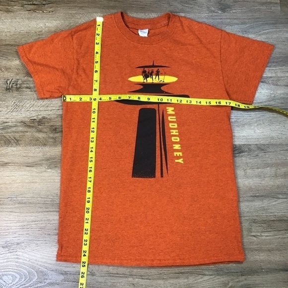 MUDHONEY T-Shirt Graphic On Top Seattle Space Needle Band Orange Size S - Picture 8 of 8